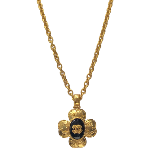 CHANEL・大ぶりグリポワペンダント CHANEL・大ぶりグリポワペンダント