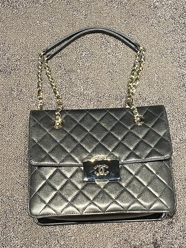 CHANEL マトラッセショルダーバッグ – co&co