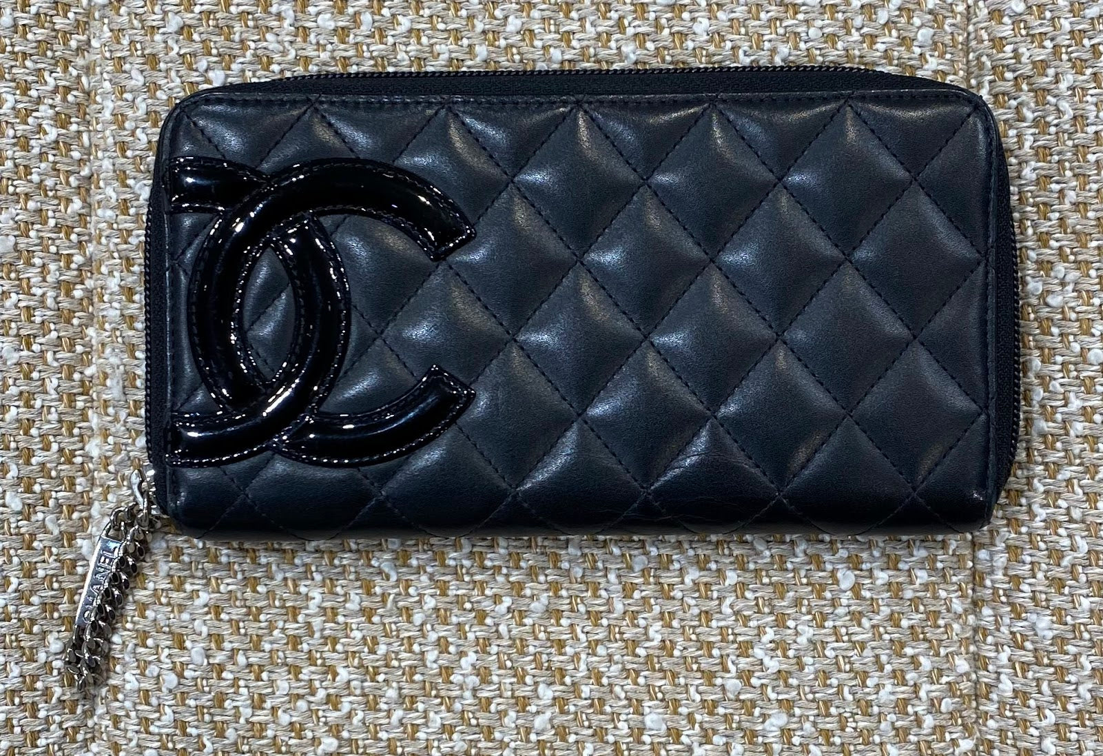 CHANEL ココマーク カーボンライン 長財布 – co&co