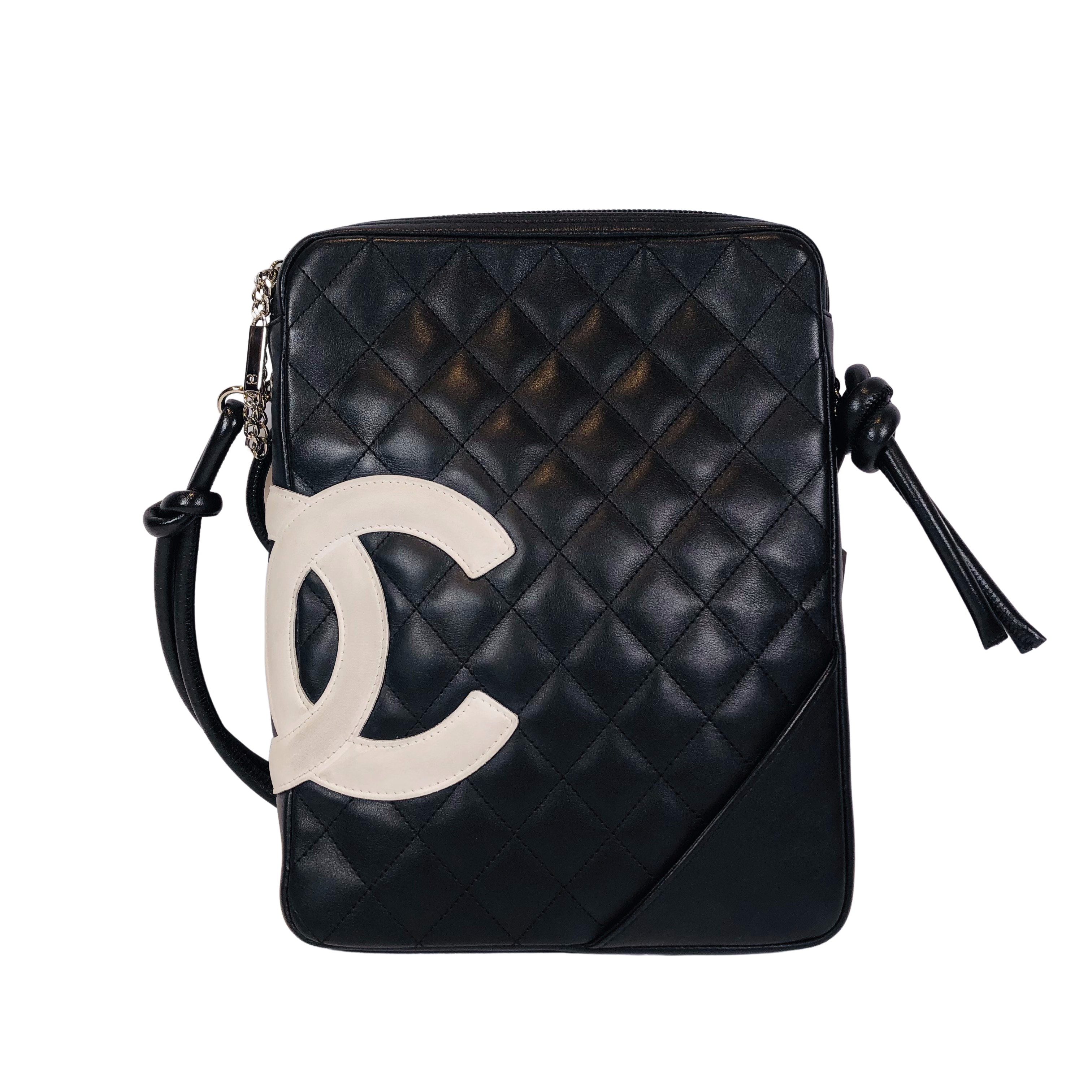 CHANEL - シャネル 箱 リボン 紙袋 今期クリスマスバージョンの