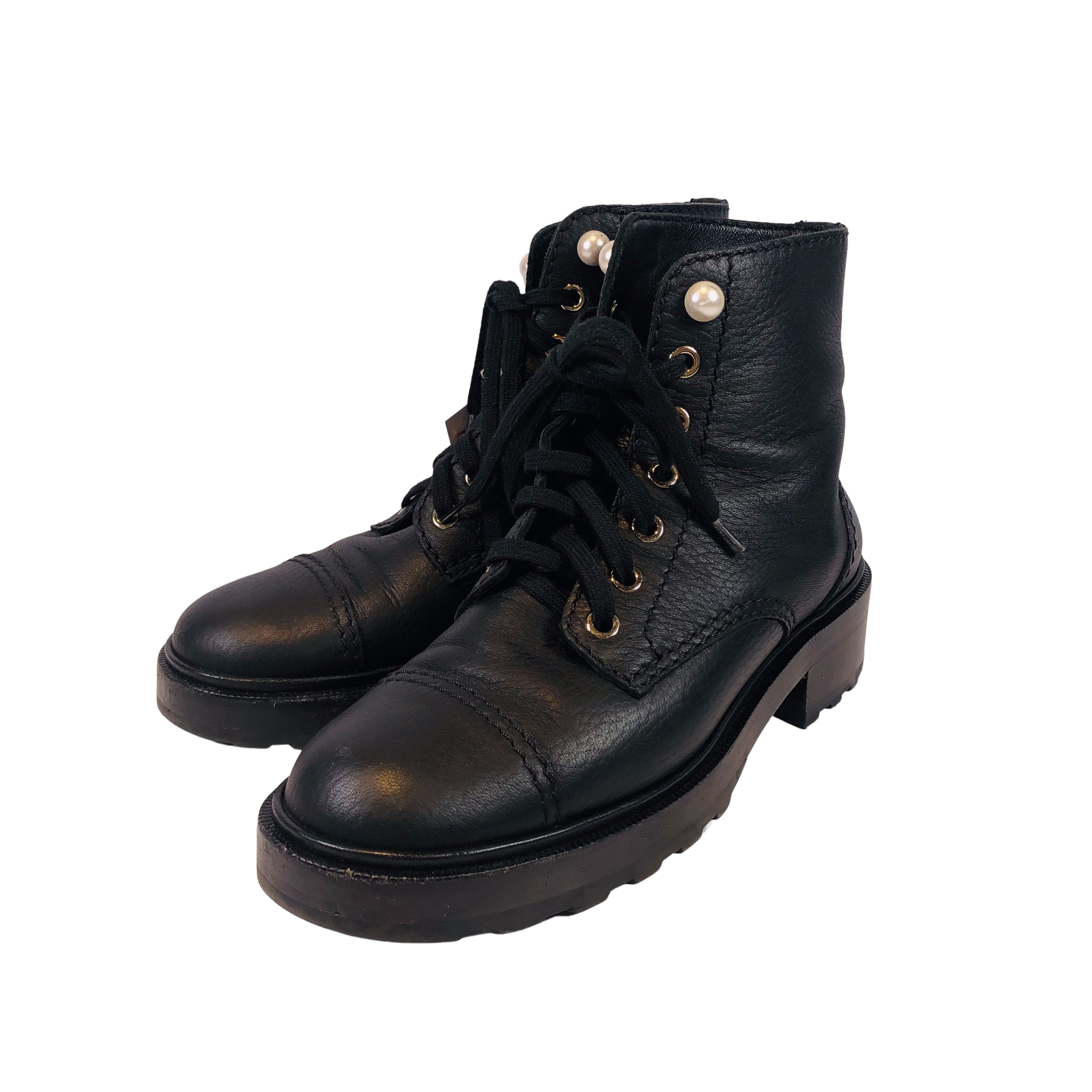 CHANEL Chanel G35154. Y53930 leather short boots with black CHANEL Chanel G35154. Y53930 leather short boots with black