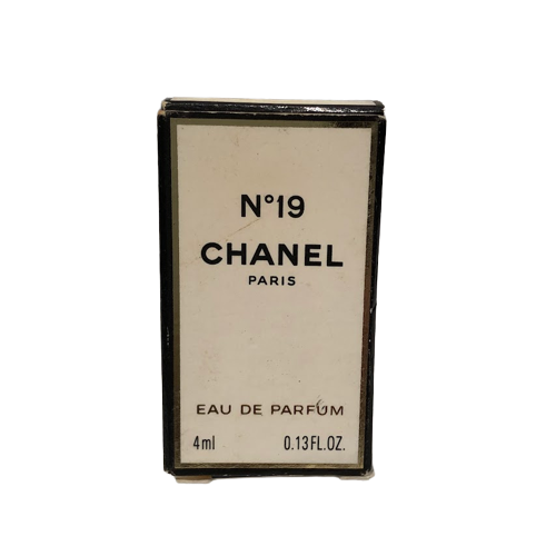シャネル 香水ネックレス N°19 – co&co シャネル 香水ネックレス N°19 – co&co