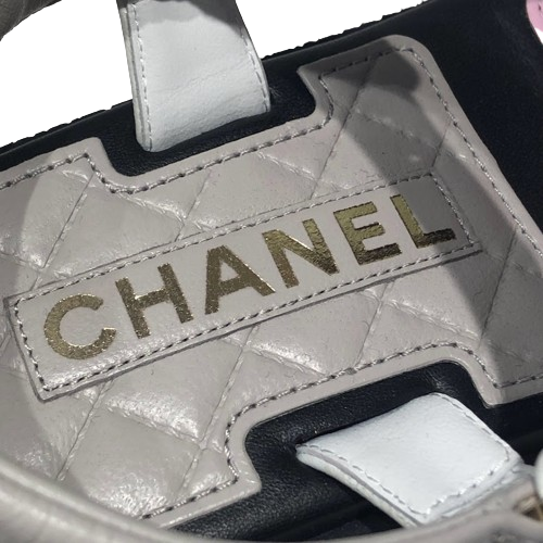 最終値下げ♥CHANEL ココマーク ホワイト ウェッジサンダル 新品未使用 CHANEL シャネル サンダル チェーンサンダル