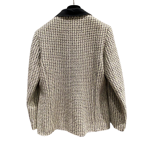 シャネル ジャケット カメリアコサージュ付き – co&co