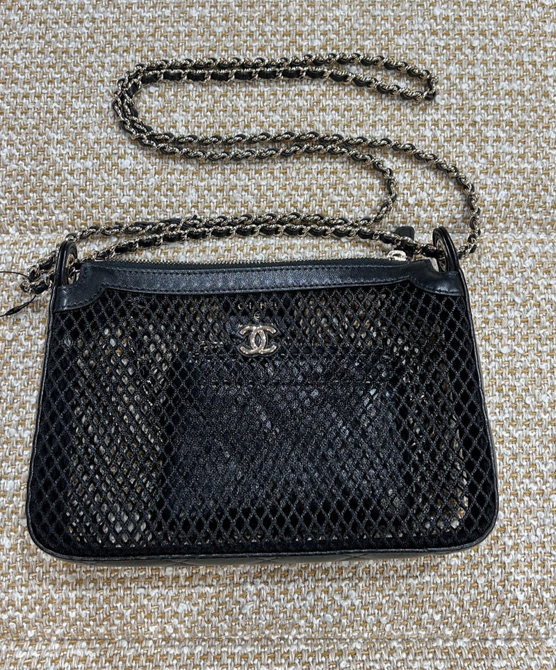 CHANEL メッシュ素材ラムスキンバック