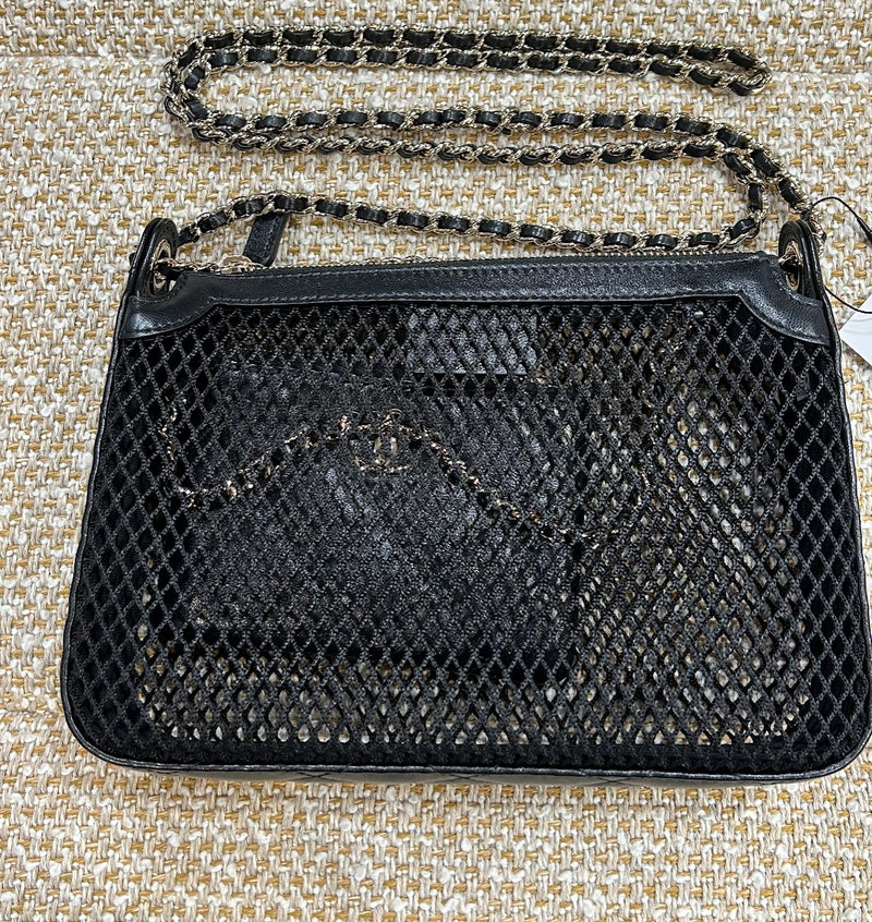 CHANEL メッシュ素材ラムスキンバック