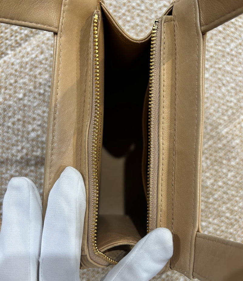 CHANEL ハンドバック