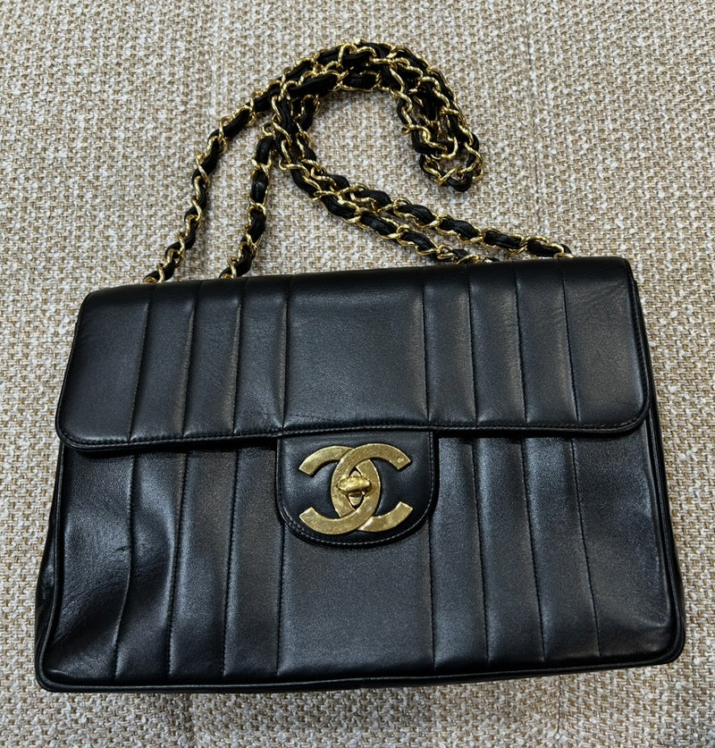 CHANEL マドモアゼル デカココ チェーンショルダーバッグ