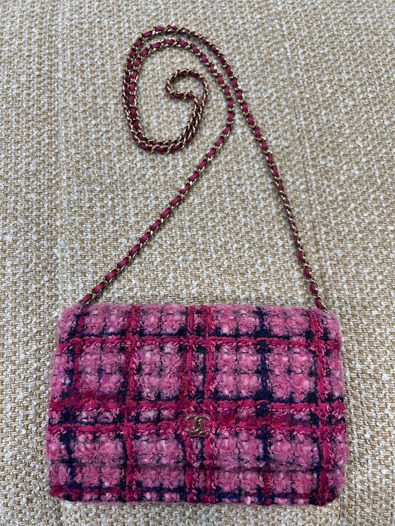 CHANEL チェーンウォレット