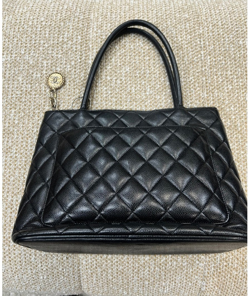 CHANEL　復刻トートバッグ