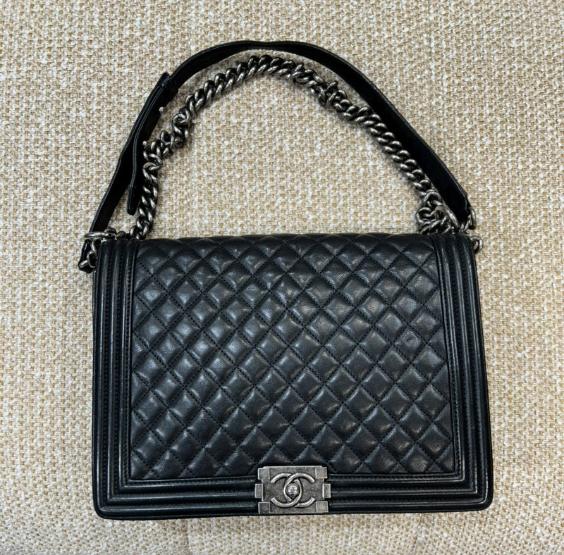 CHANEL ボーイシャネル  チェーンショルダーバック