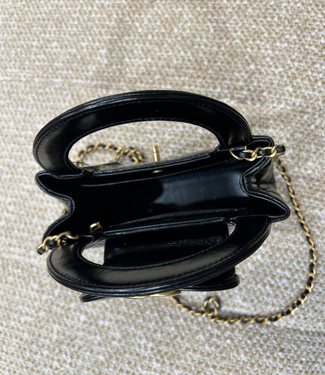 CHANEL ショルダーバック