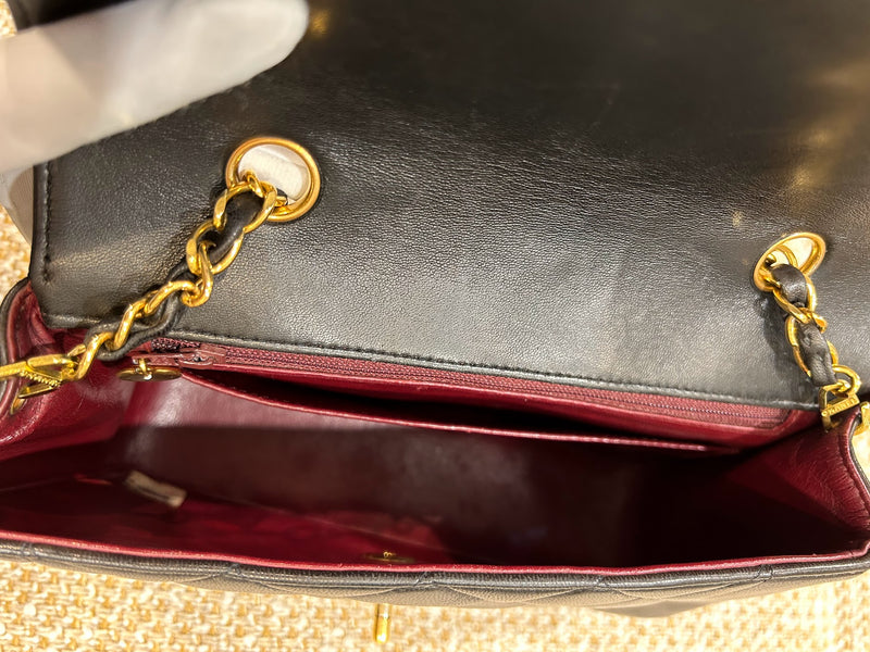 CHANEL マトラッセショルダーバッグ