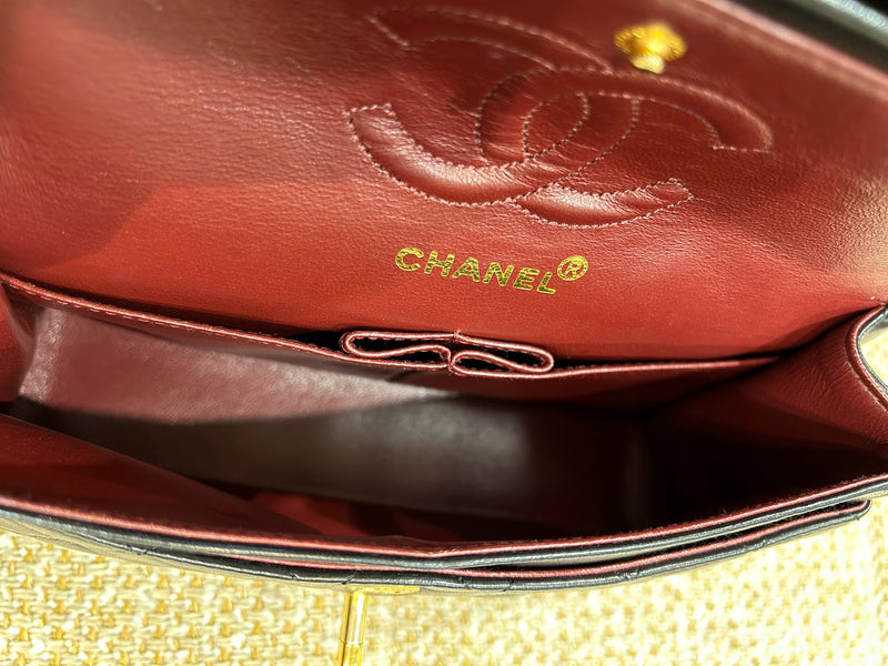 CHANEL マトラッセショルダーバッグ