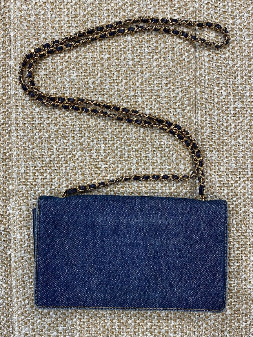 ◇デニム×グレーカラー◇『CHANEL』25P チェーンウォレット チェーンウォレット - シャイニー ラムスキン、グレー