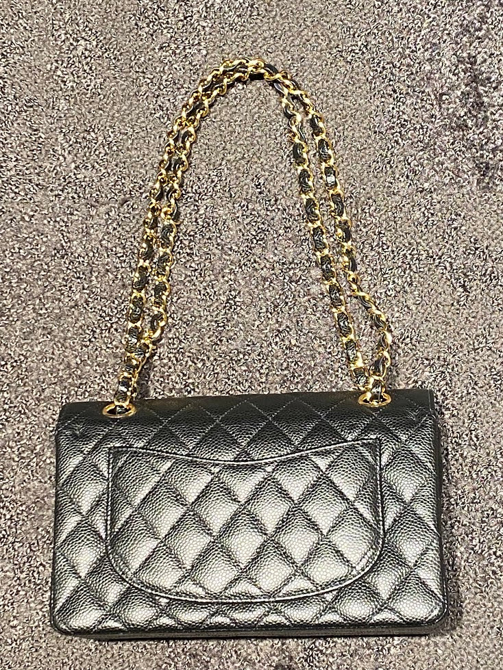 CHANEL マトラッセショルダーバッグ