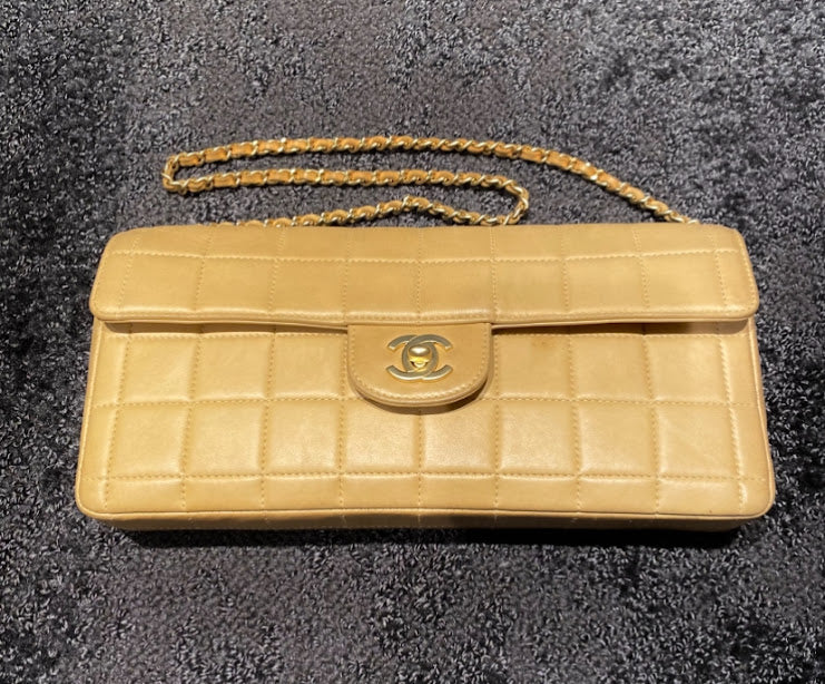 CHANEL  チョコバーショルダーバッグ