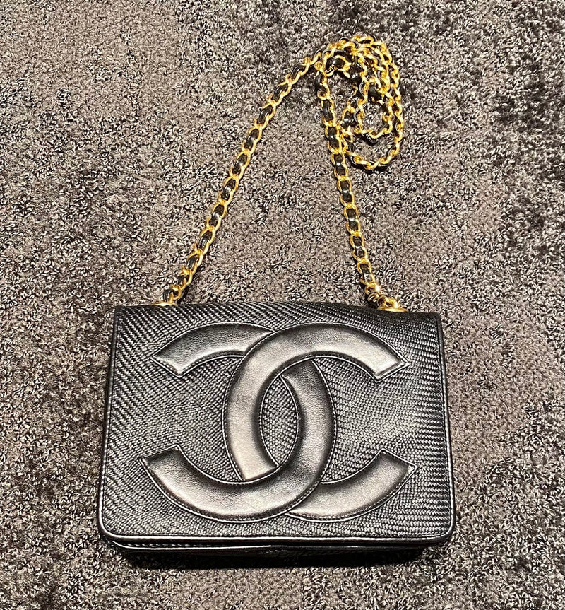 CHANEL チェーンショルダー ココマークレディース