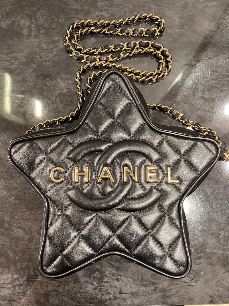 CHANEL サテン ショルダーバック ポシェット