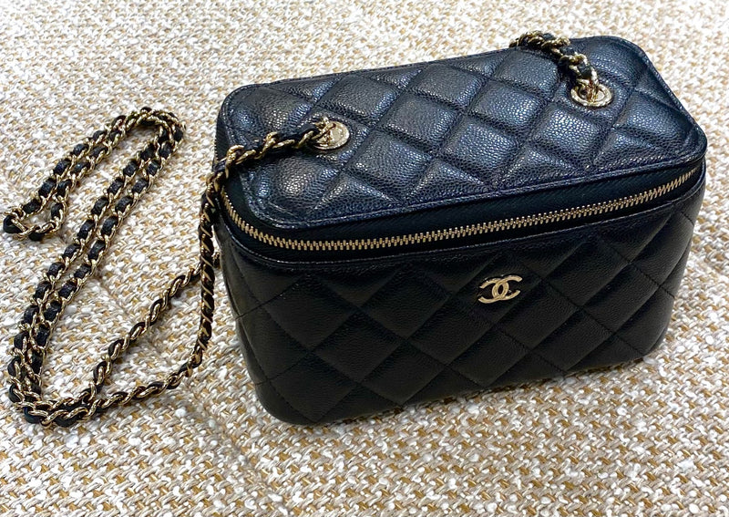 CHANEL バニティ チェーンショルダーバッグ – co&co