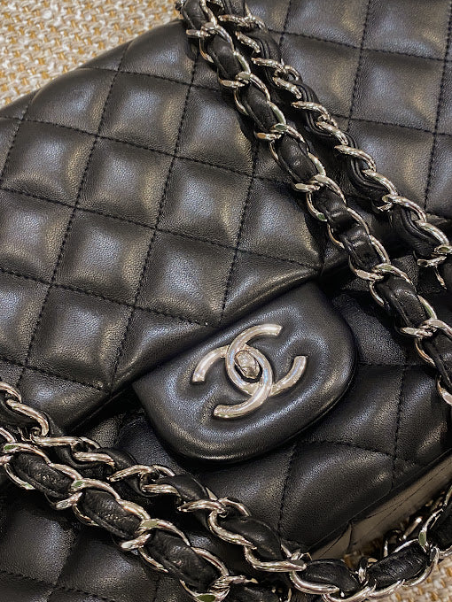 CHANEL マトラッセ ショルダーバッグ