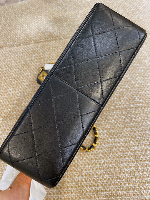 CHANEL マトラッセ チェーンショルダーバッグ
