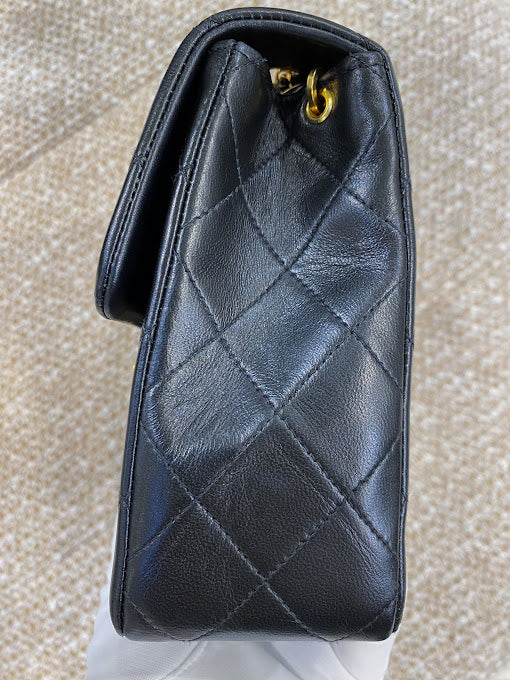 CHANEL マトラッセ チェーンショルダーバッグ