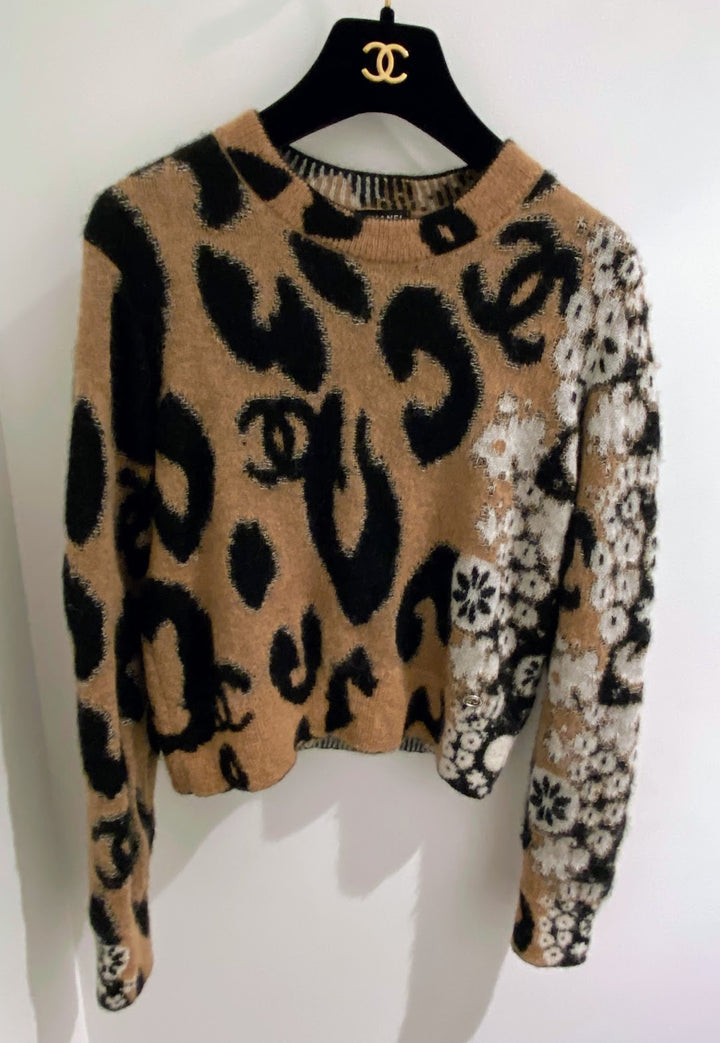 ☆シルエットが可愛い♪【CHANEL】CCロゴ ニット セーター