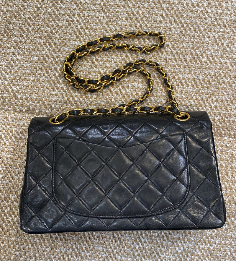 CHANEL チェーンショルダーバッグ