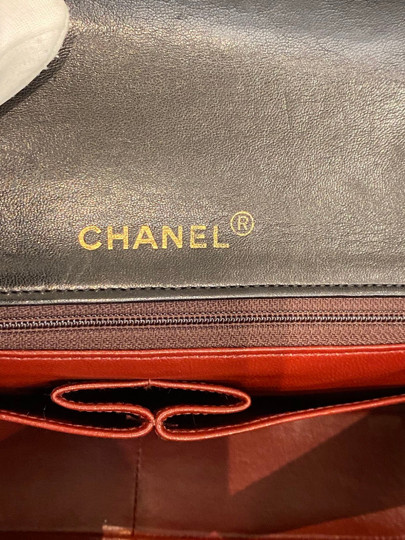 CHANEL チェーンショルダーバッグ