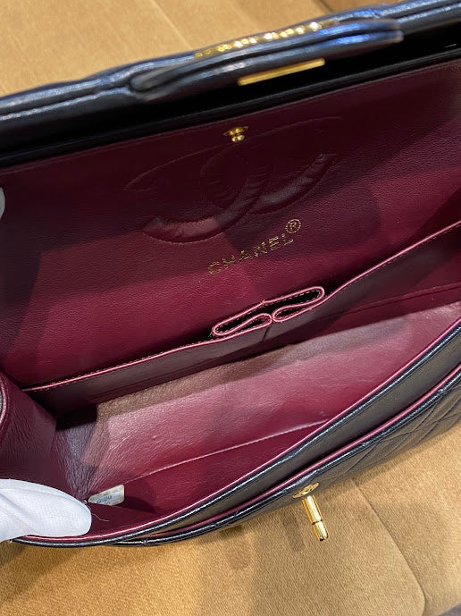 CHANEL マトラッセ ダブルフラップ チェーンショルダーバッグ