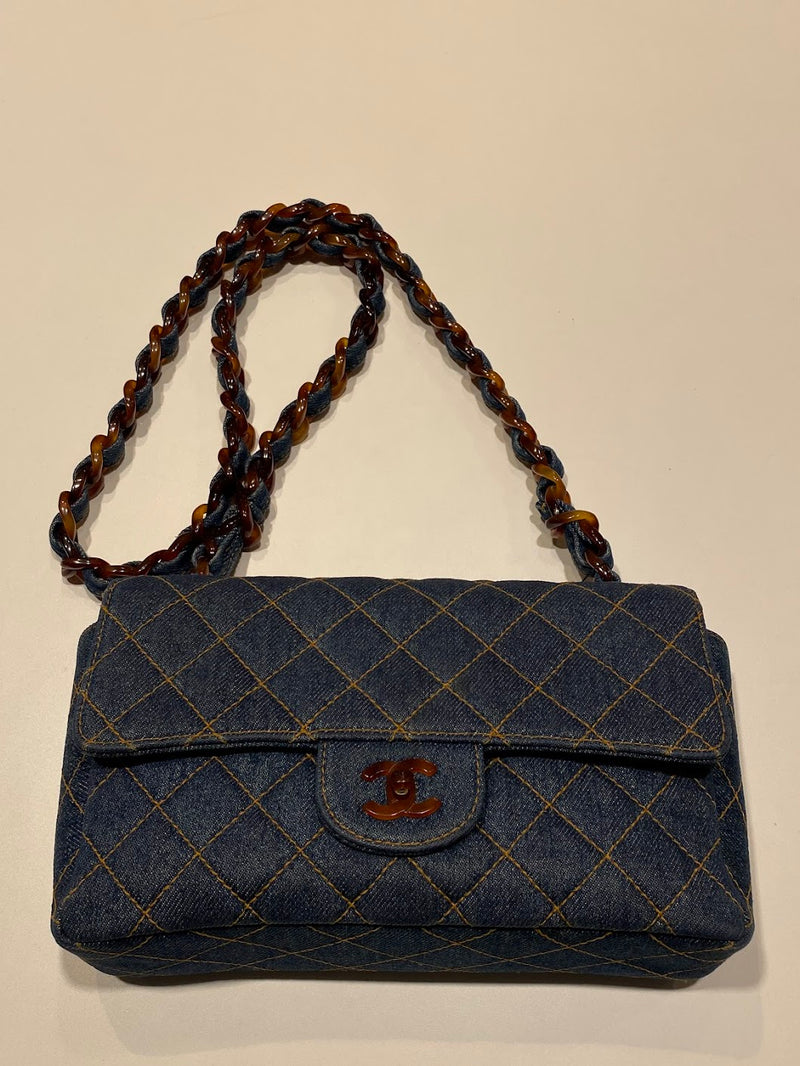 CHANEL マトラッセ デニム チェーンショルダーバッグ