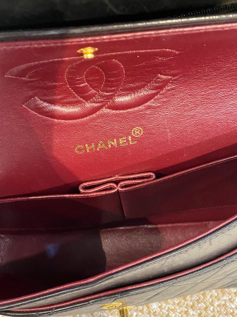CHANEL マトラッセWチェーンショルダーバッグ