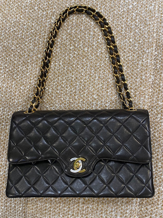 CHANEL マトラッセチェーンショルダーバッグ