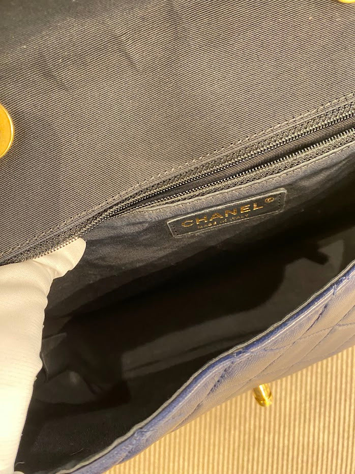 CHANEL ショルダーバッグ