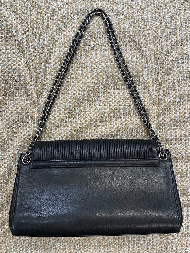 CHANEL 2.55 チェーンショルダーバッグ