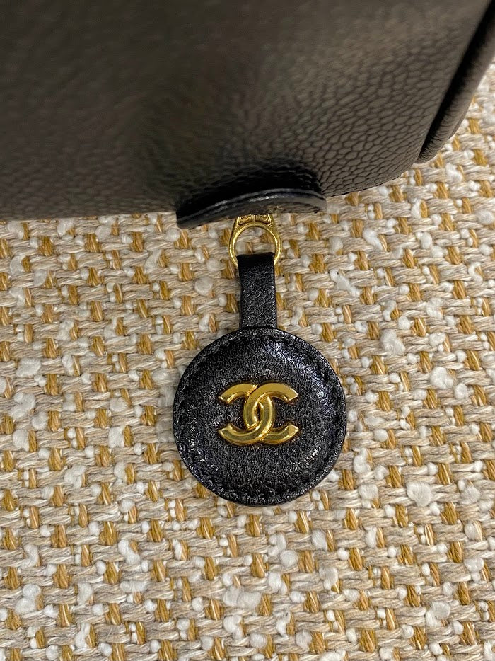今季のマストバイ！CHANELバニティ CHANEL Pre-Owned 1995 ココマーク バニティバッグ | ピンク