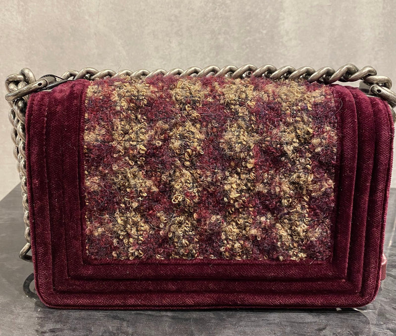 CHANEL シャネルボーイシャネル チェーンショルダーバッグ