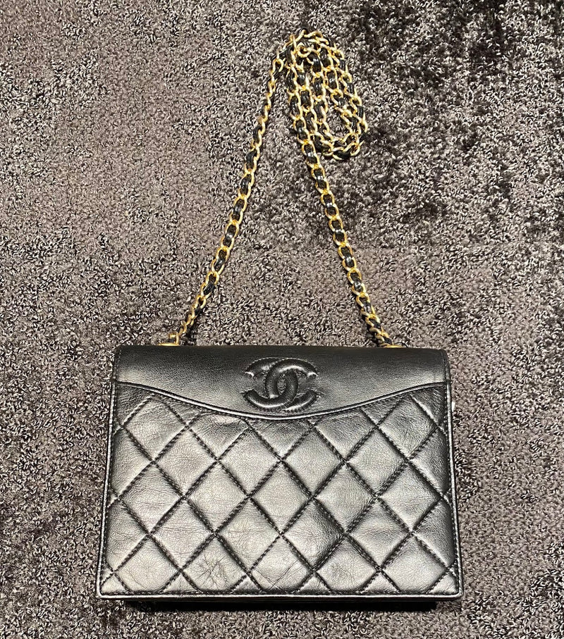 CHANEL マトラッセ ココマーク ショルダーバッグ
