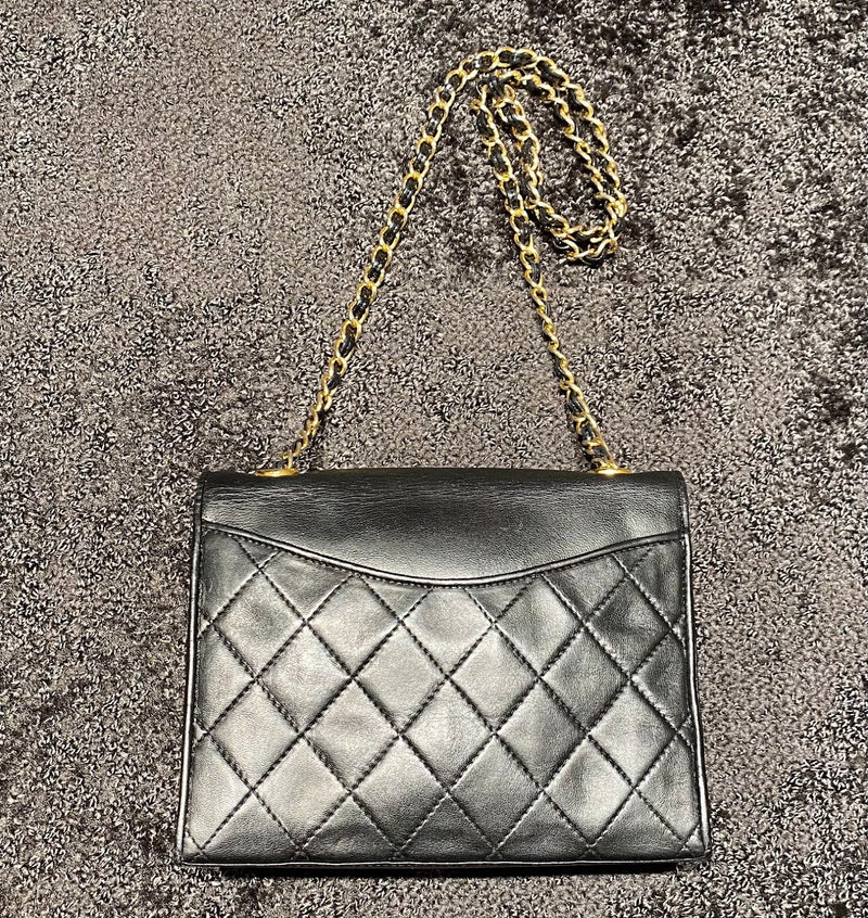 CHANEL マトラッセ ココマーク ショルダーバッグ