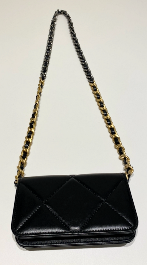 CHANEL 19 ミニウォレット チェーンショルダーバッグ