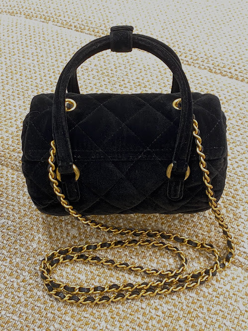 CHANEL ショルダーバッグ ファブリック