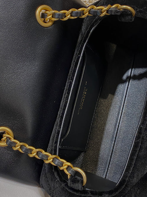 CHANEL ショルダーバッグ ファブリック