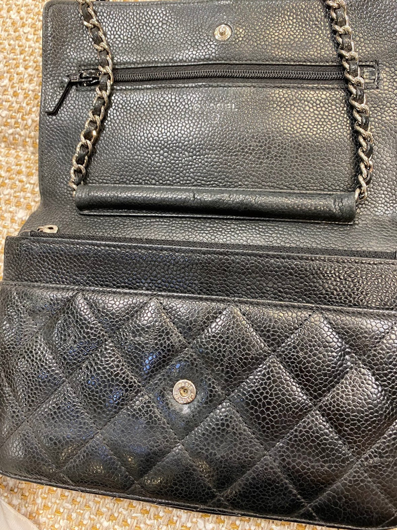 CHANEL チェーンウォレット キャビアスキン