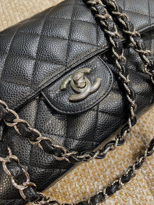 CHANEL　マトラッセ ショルダーバック