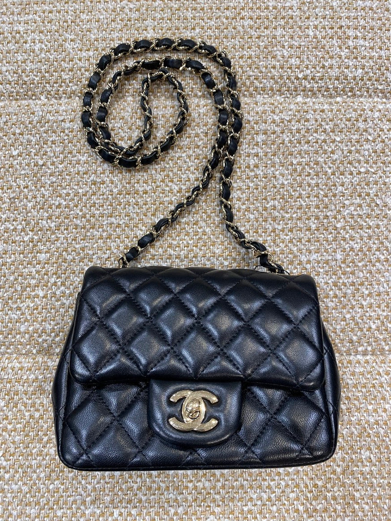シャネル チェーンショルダーバッグ – co&co