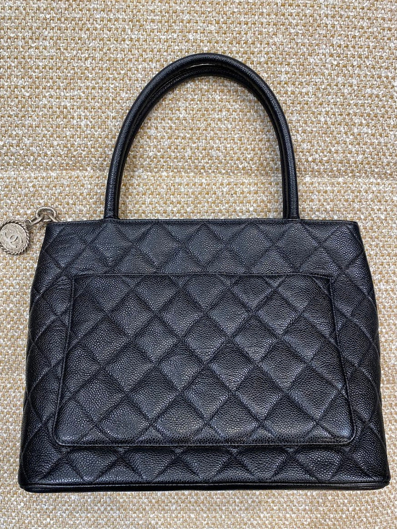 CHANEL 復刻トートバッグ シルバー金具