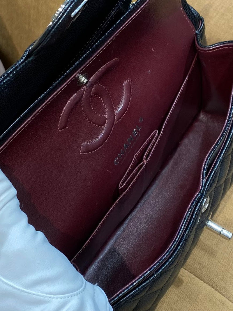 CHANEL マトラッセショルダーバッグ