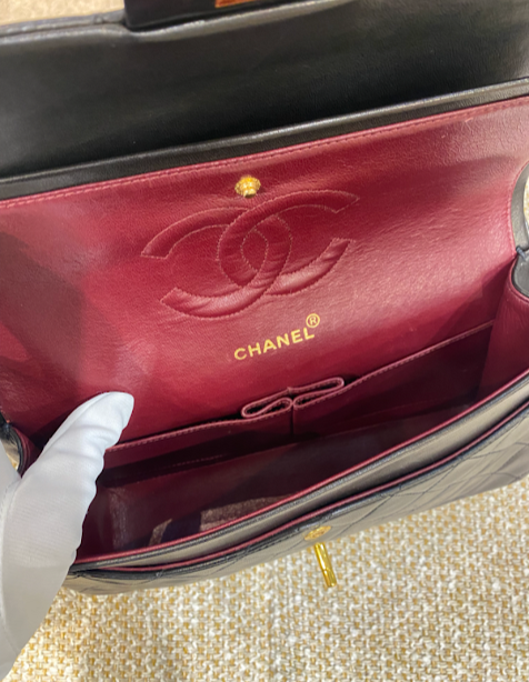 CHANEL マトラッセ25 チェーンショルダーバッグ