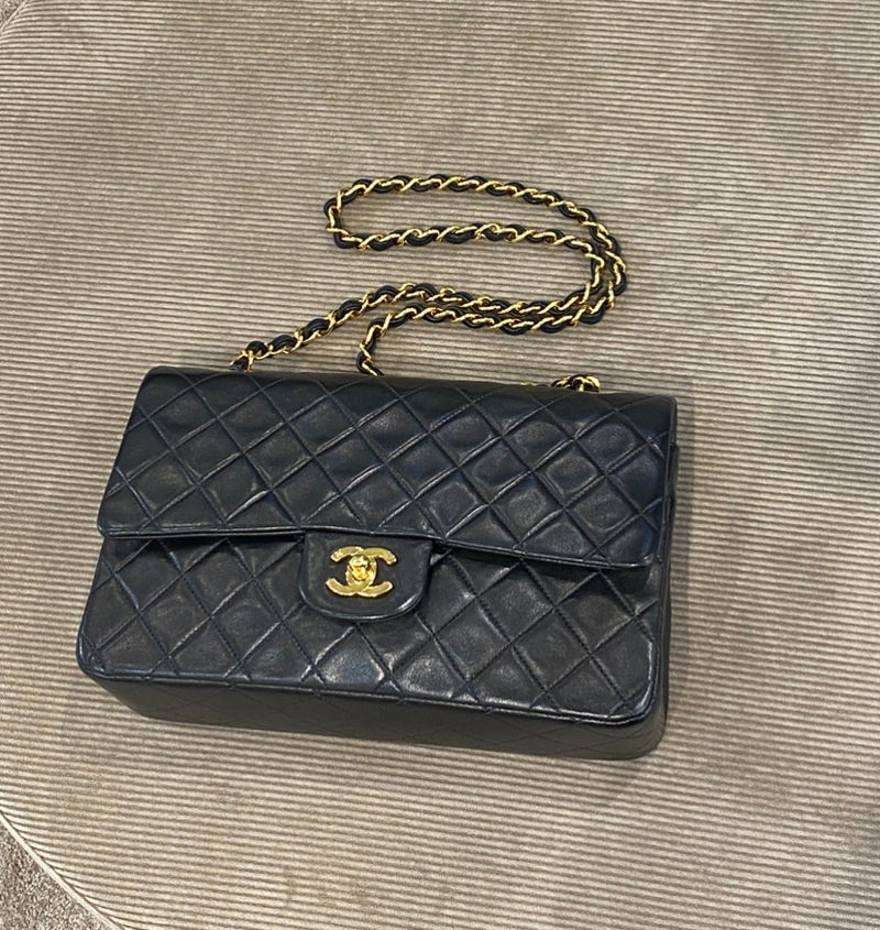 CHANEL マトラッセショルダーバッグ